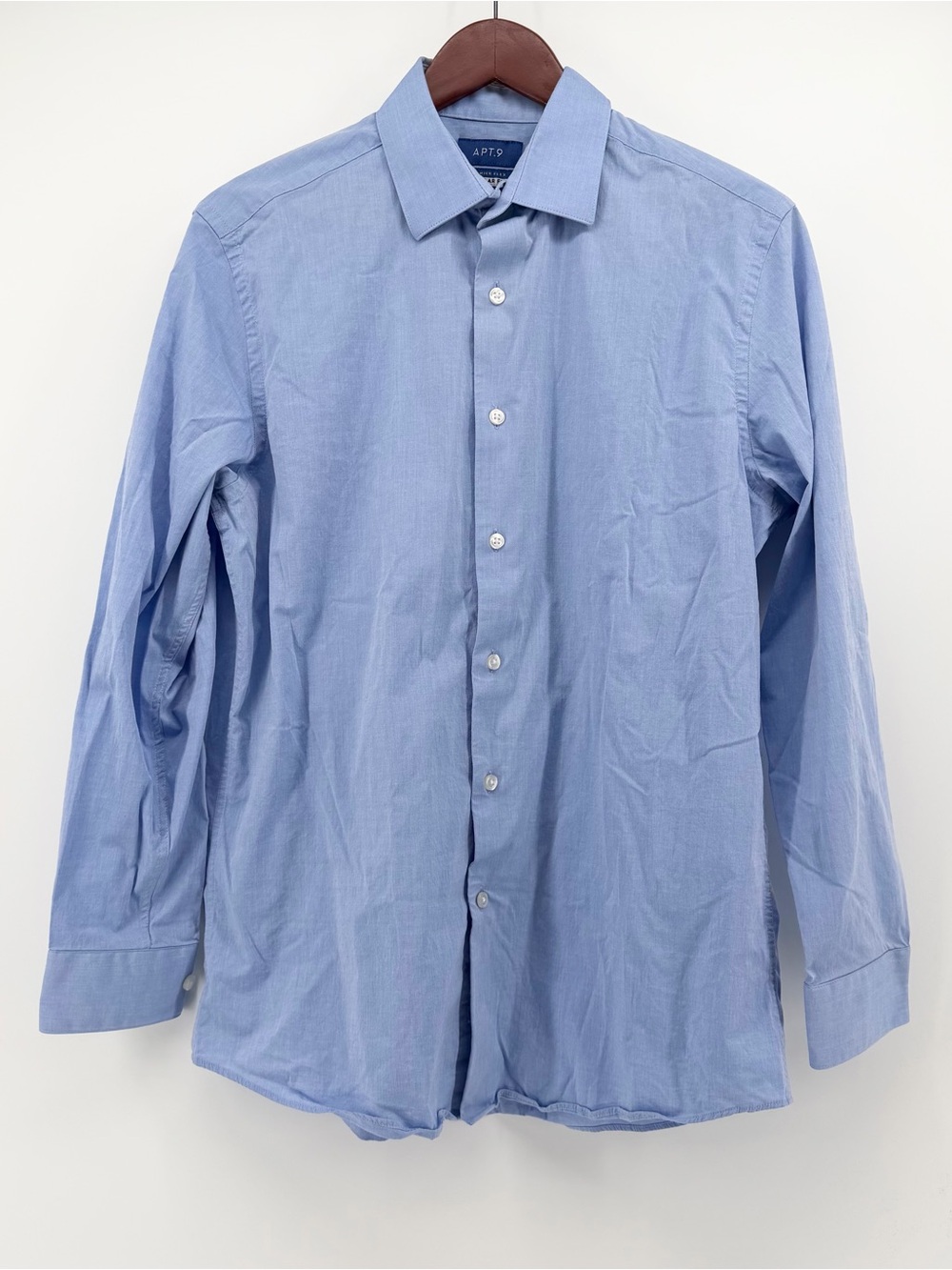 Apt 9 Medium Men’s 15-15.5 32/33 Premier Flex Dress Shirt Regular Fit Light Blue